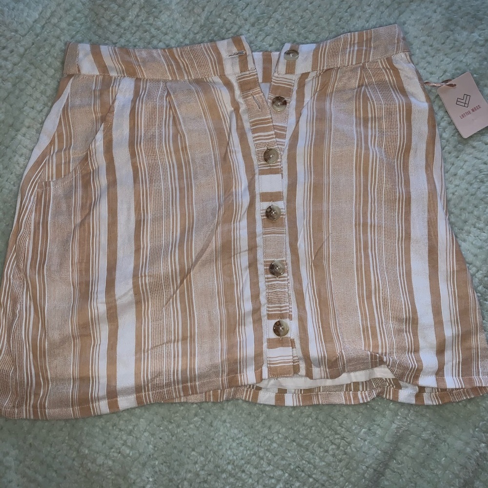 Pacsun Skirt! Brand new!!